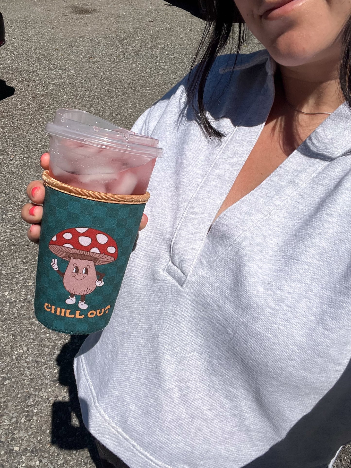 Chill Out Mushroom Drink Sleeve