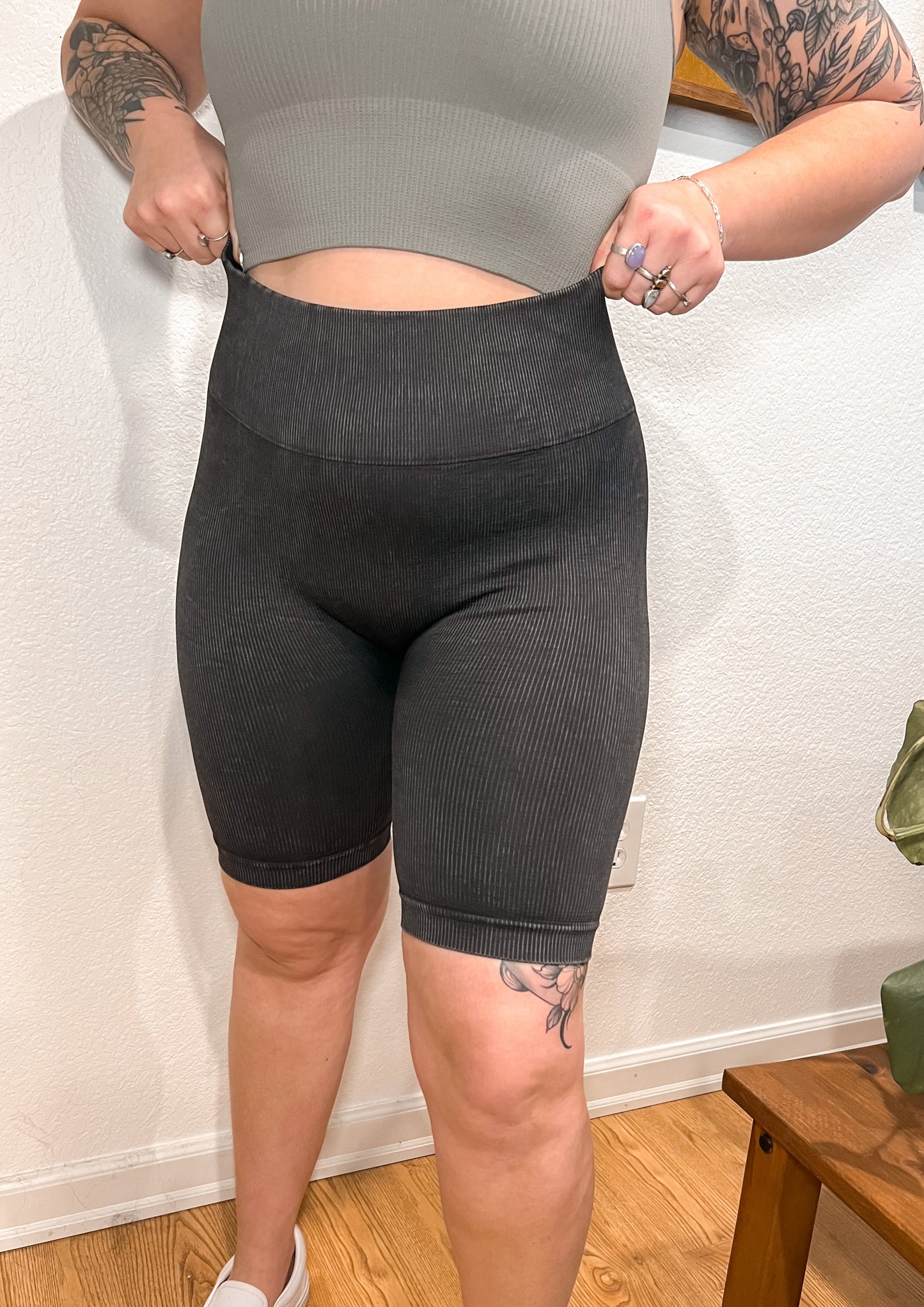 Seamless Ribbed Biker Shorts